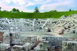 Αποκατάσταση του αρχαίου θεάτρου Λάρισας