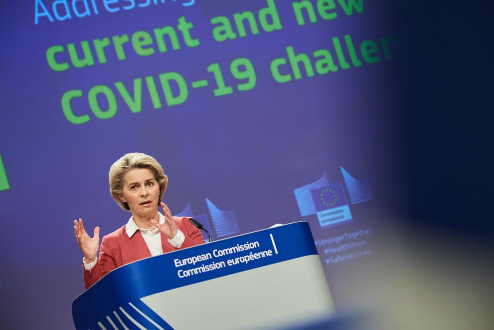 Press conference by Ursula von der Leyen, President of the European Commission, and Stella Kyriakides, European Commissioner, on facing current and new COVID-19 challenges