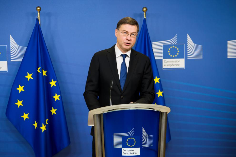 Press conference by Valdis Dombrovskis, Executive Vice-President of the European Commission, on the EU procedure against China and the WTO
