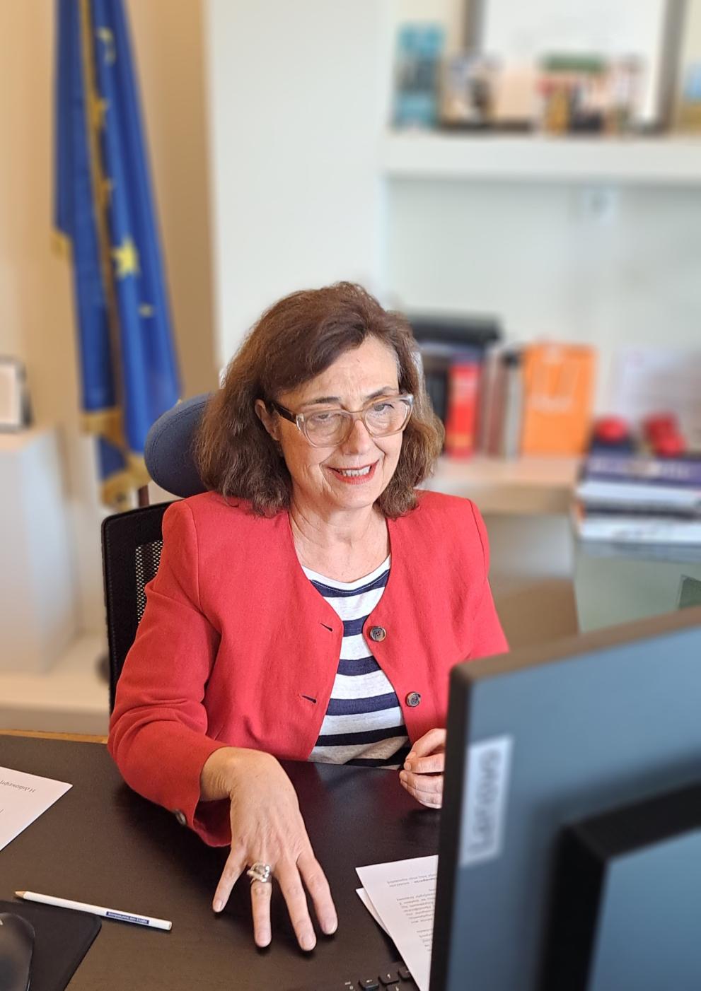 Η Επικεφαλής της Αντιπροσωπείας της Ευρωπαϊκής Επιτροπής στην Ελλάδα, κ. Νιόβη Ρίγκου στη διαδικτυακή εκδήλωση «Ευρωπαϊκή Πρωτοβουλία Πολιτών» | 02/04/2024